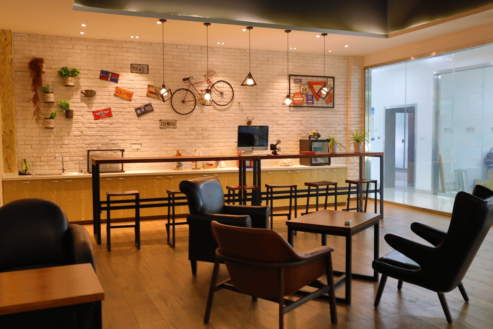 Office Lounge